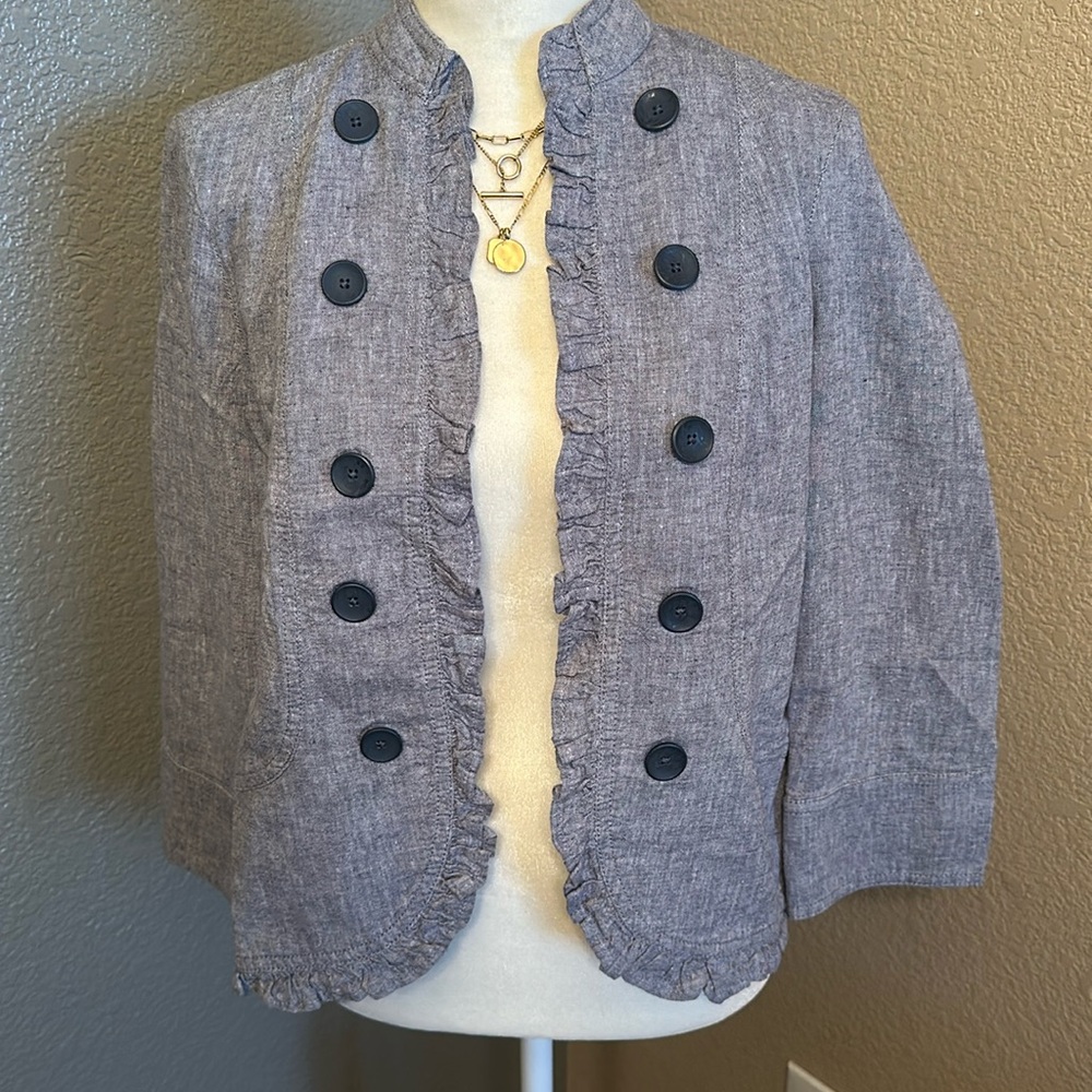 Ann Taylor LOFT size XS - military style button ruffle front open blouse